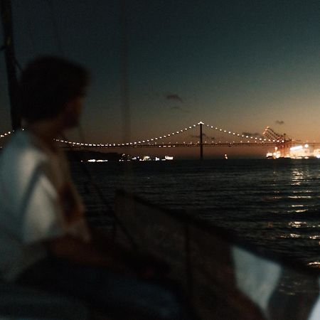 Stay In A Boat - Lisboa Esterno foto