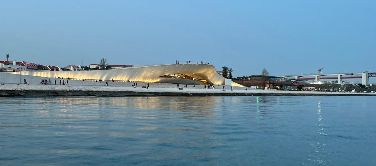 Stay In A Boat - Lisboa Esterno foto