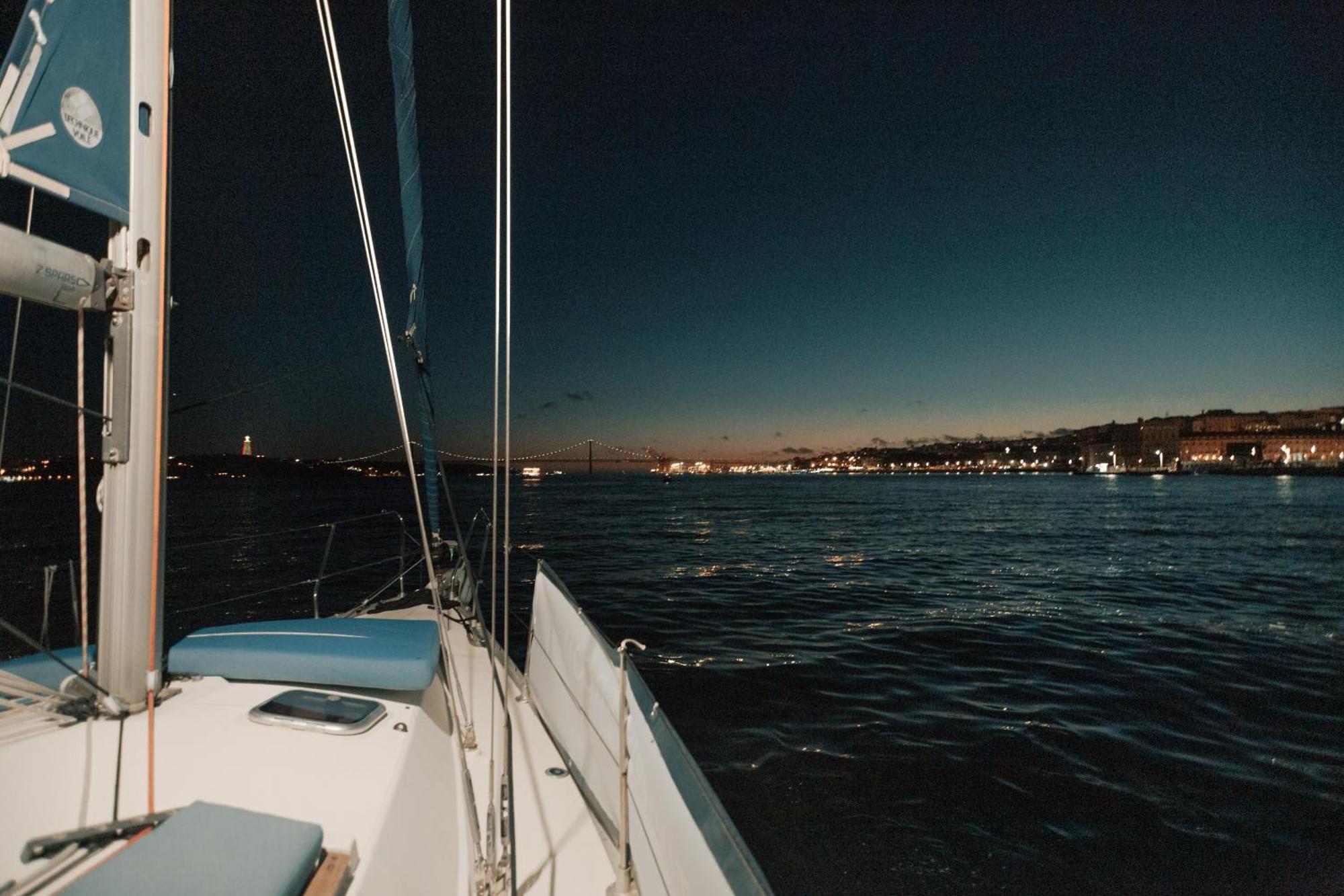 Stay In A Boat - Lisboa Esterno foto